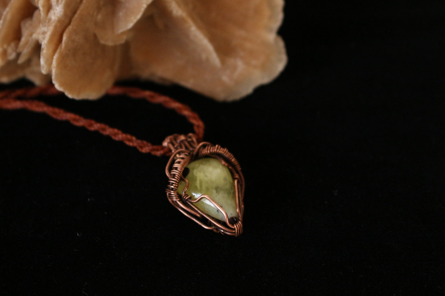 Amuleto/Talismano Lemon Prenhite avvolto in filo di rame Hand made geometric Pagan Wicca Witch