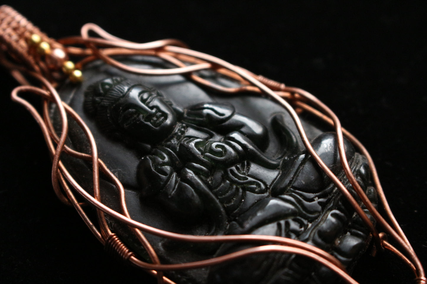 Amuleto/Talismano Buddha e Giada Nefrite avvolta in filo di ottone Hand made geometric Pagan Wicca Witch