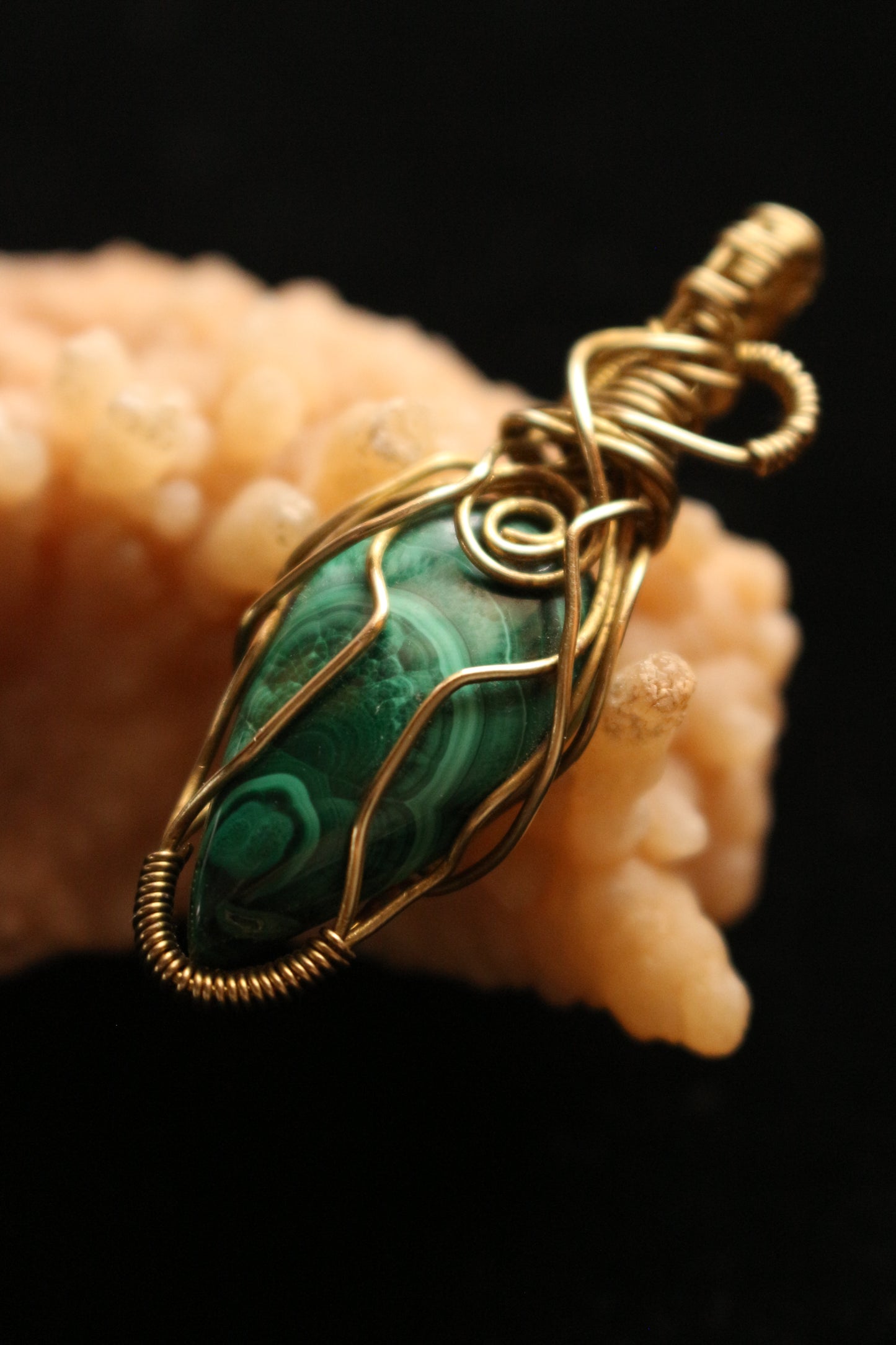 Amuleto/Talismano Azzurrite Malachite avvolta in filo di ottone Hand made geometric Pagan Wicca Witch